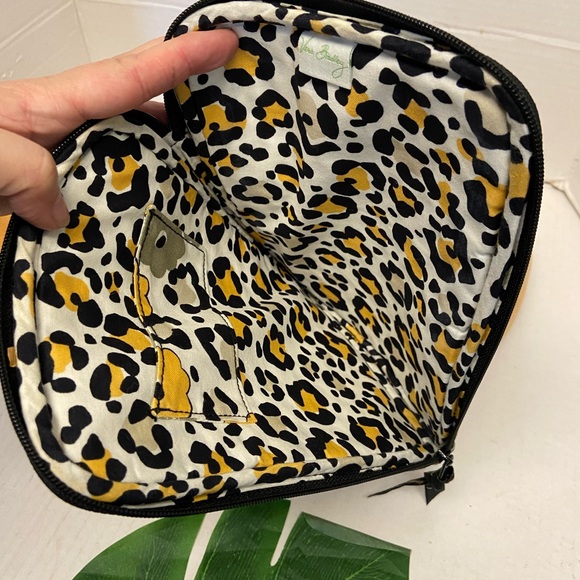 Vera Bradley Floral & Cheetah Print Quilted IPad or Tablet Case - Picture 7 of 11